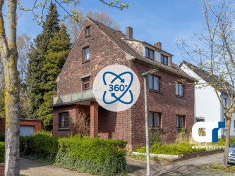 Hauptbild Sanierungsbedürftiges Zweifamilienhaus mit Traumgarten in OB-Sterkrade